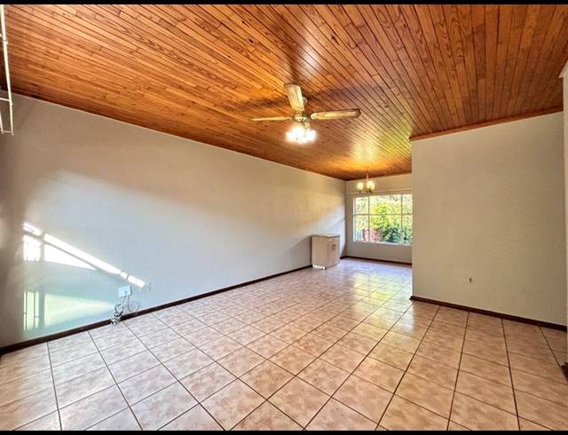 3 BEDROOM TOWNHOUSE FOR SALE IN ELANDSRAND